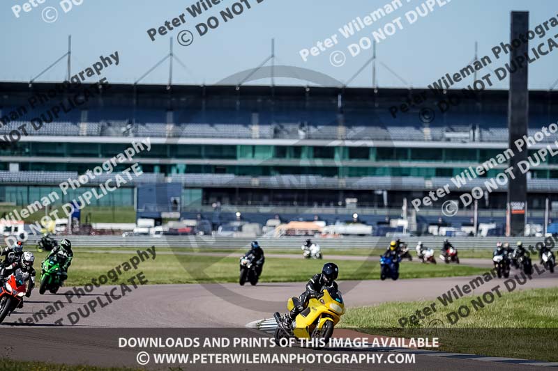 Rockingham no limits trackday;enduro digital images;event digital images;eventdigitalimages;no limits trackdays;peter wileman photography;racing digital images;rockingham raceway northamptonshire;rockingham trackday photographs;trackday digital images;trackday photos